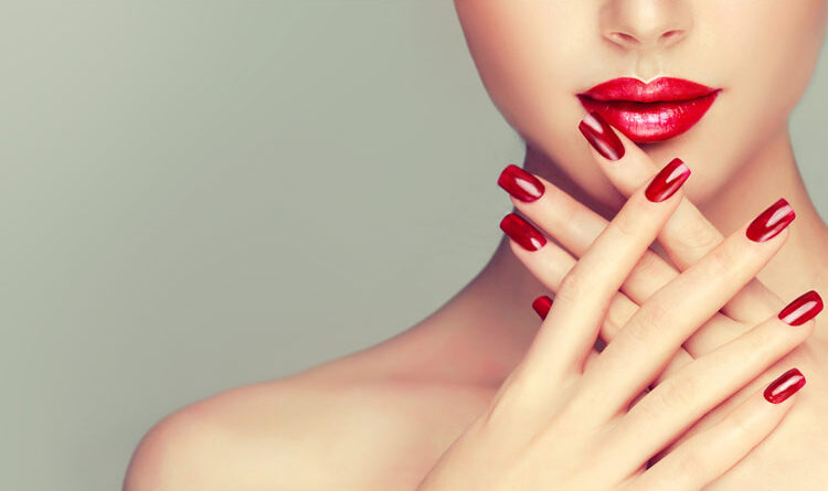 Brittle Nail Causes: Why Do My Nails Break and How To Prevent It?