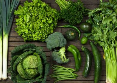 7 Healthiest Dark Leafy Greens And Painless Ways To Eat Them More
