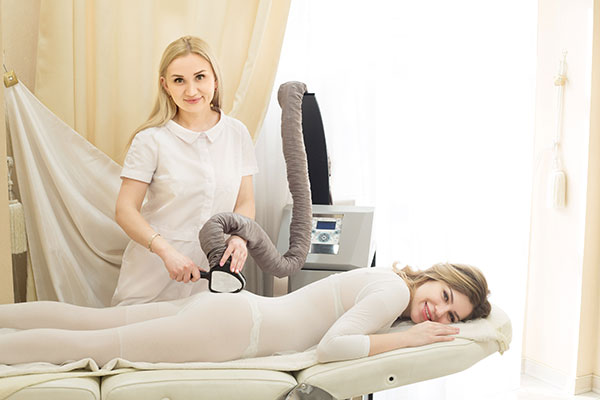 cottage cheese thighs causes